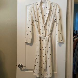 Leith Cream Robe with Black Dots